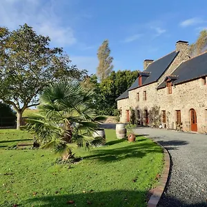 Le Pont De La Baie Bed & Breakfast